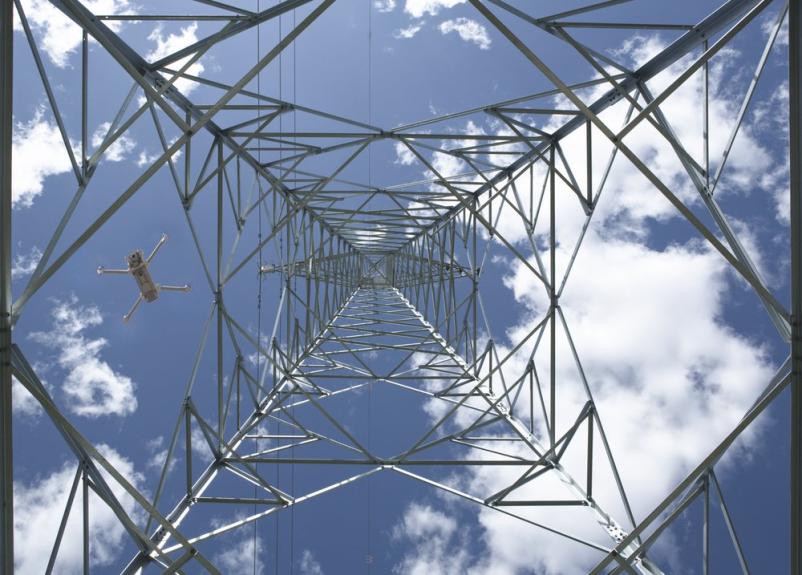 Poceni ponudba za izgradnjo daljnovoda Sloveniji