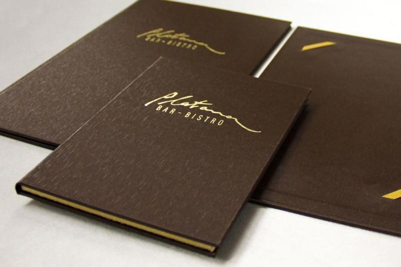 Mape in priznanja po naročilu