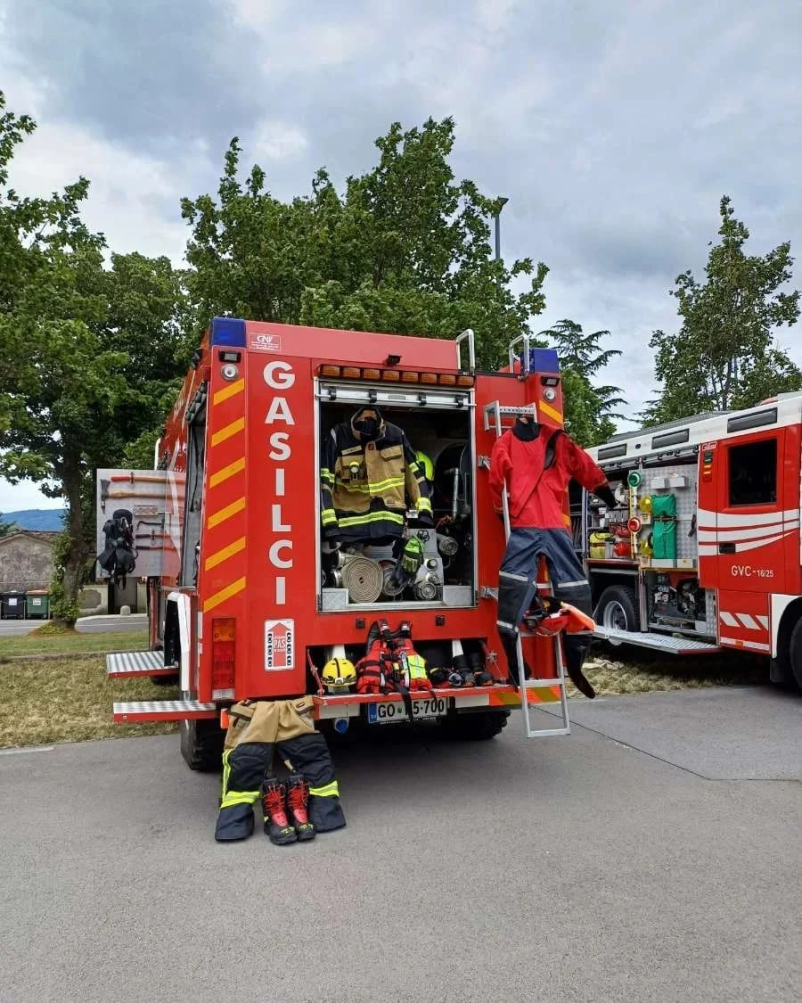 Pomoč gasilcev Podnanos