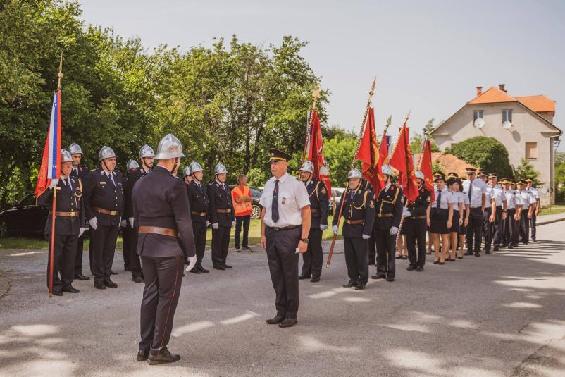 Kako postati prostovoljni gasilec