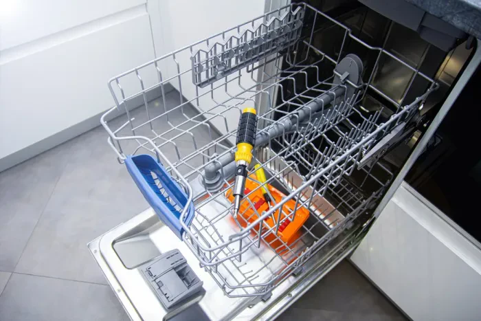 kvaliteten servis pomivalnega stroja