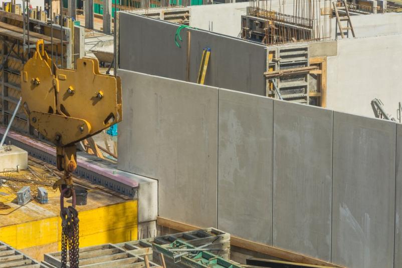 Stropni nosilci v Sloveniji