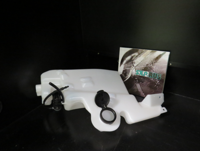 Windscreen washing systems for personal vehicles