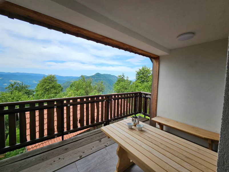 Affordable apartment Idrija, Goriška