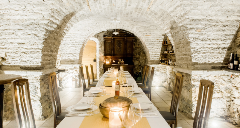 izdelki iz avtohtonega kamna