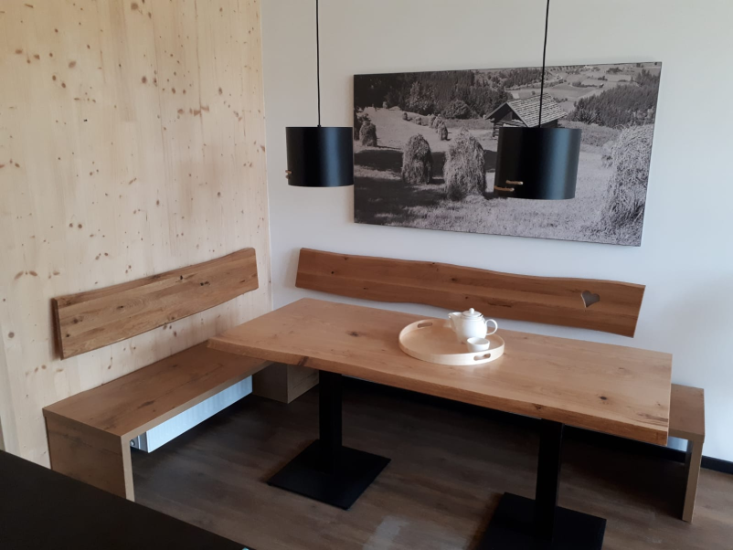 Leseno pohištvo Podravska