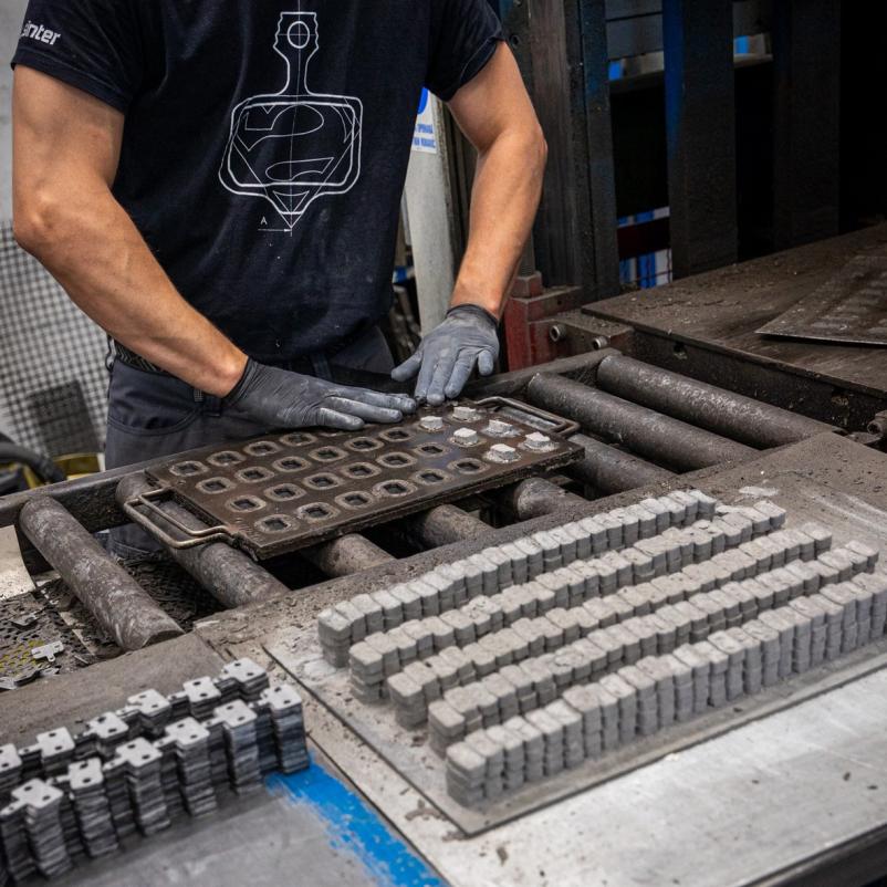 Online sales of Sinter brake pads in Europe