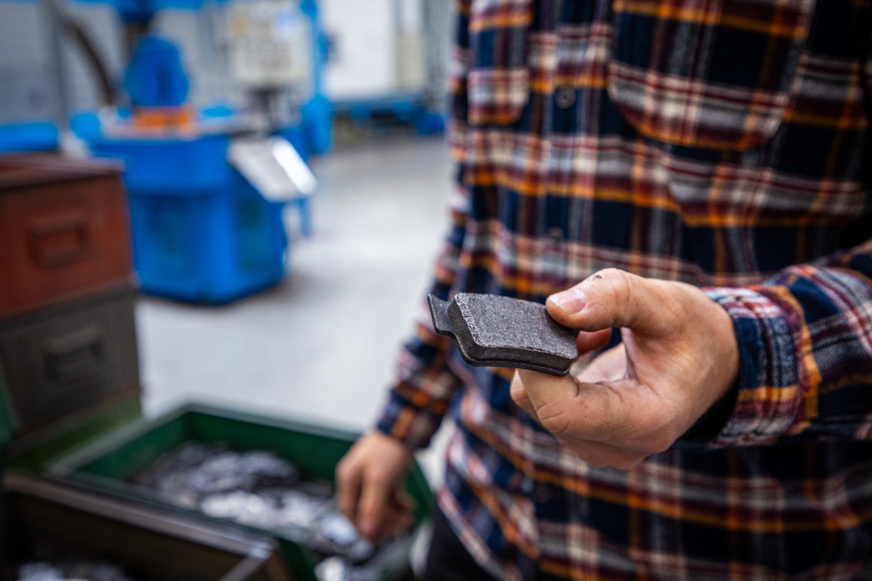 Produktion von Bremselementen Slowenien