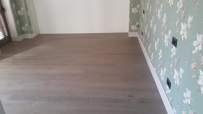 Parket kot lesena talna obloga