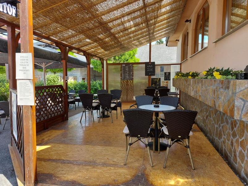 Dobra okrepčevalnica Artiče