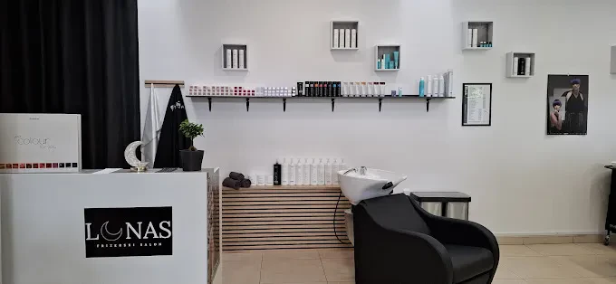 Keratinsko ravnanje las Nova Gorica