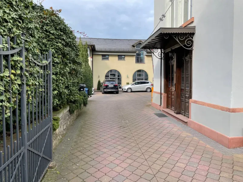 Ugodne elektronske komponente
