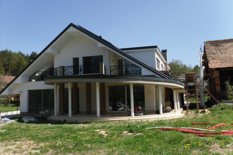 Adaptacije objektov Ljubljana, okolica