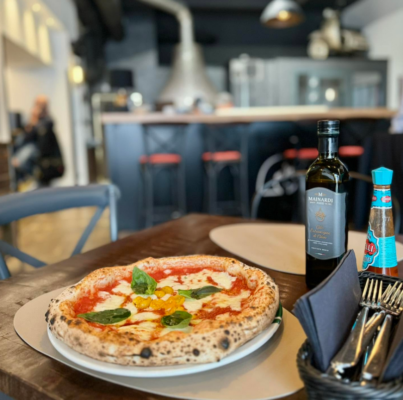 Napolitanska pica Kranj