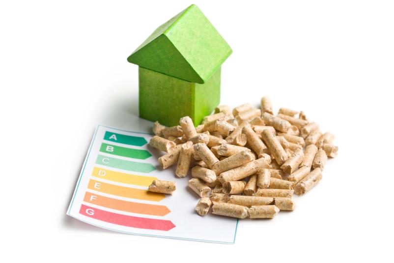 Cenovno ugodna prodaja lesenih pelet in drv Slovenija, Avstrija, Italija