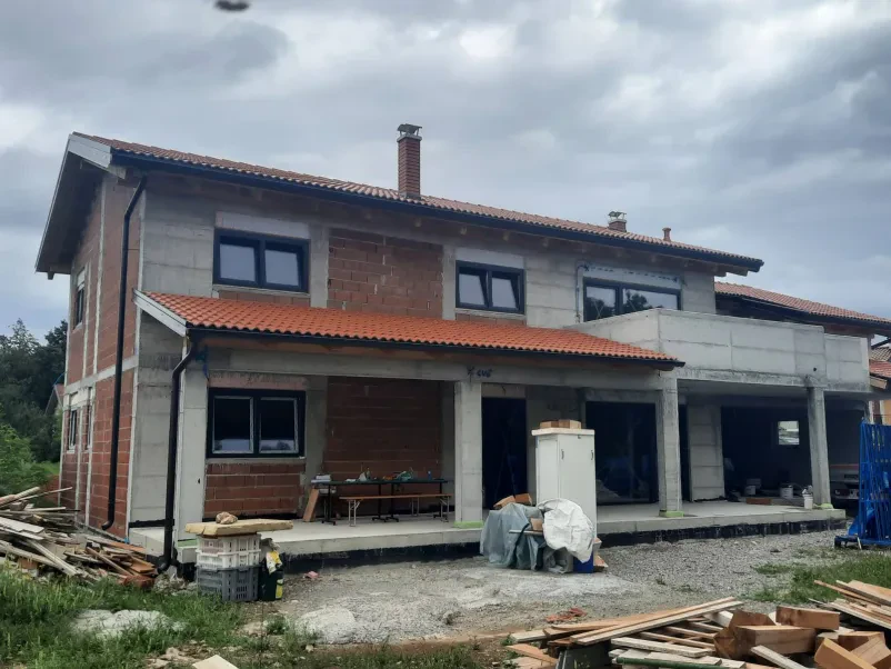 ALU, PVC okna in vrata Primorska