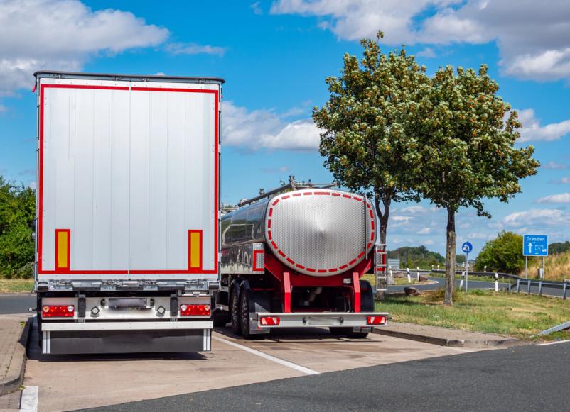 Zanesljivi mednarodni kamionski prevozi Slovenija, Italija