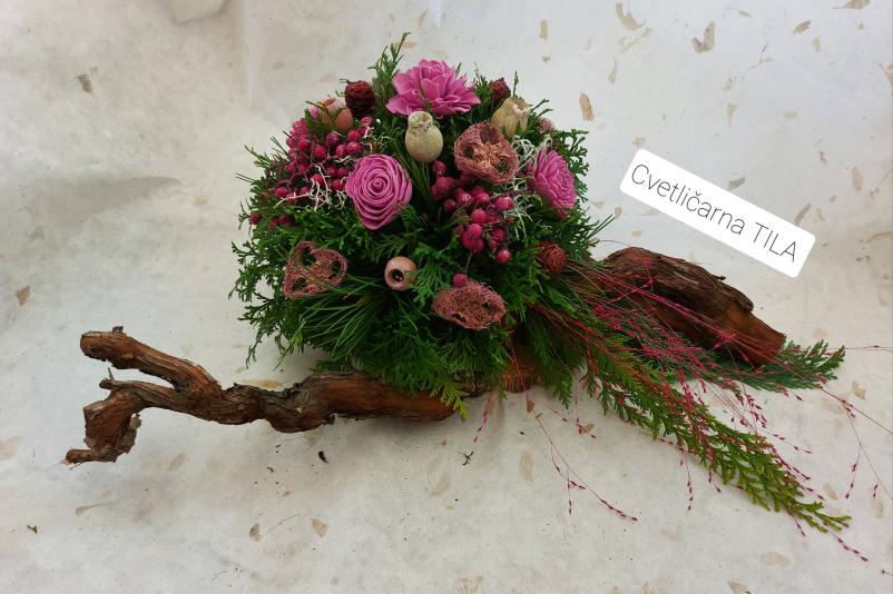 Cvetni aranžma Litija