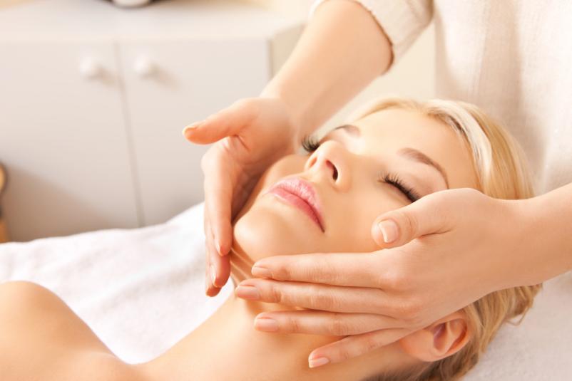 Estetski dermatološki posegi Obala, Goriška