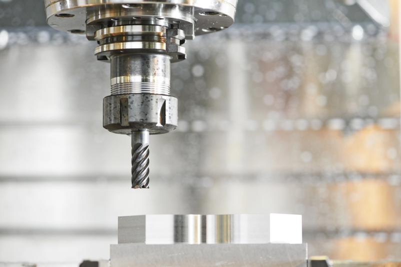 Günstiger Verkauf und Service von CNC-Maschinen Slowenien, Ausland