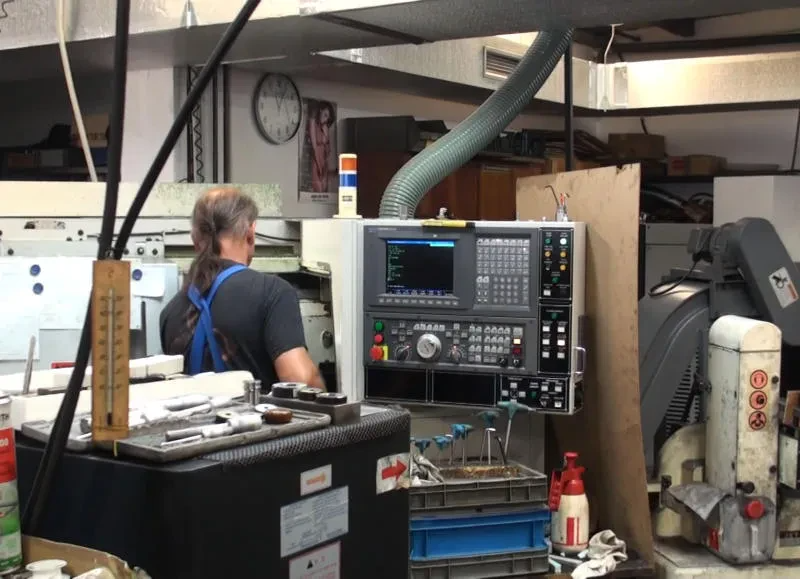 Kvalitetno CNC struženje kovin Slovenija zaupa nam