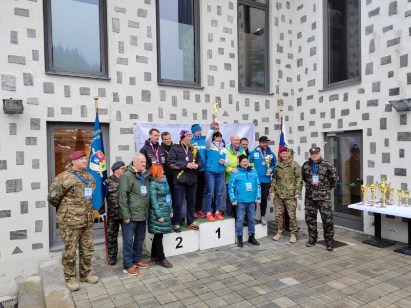 Slovenski častniki Velenje