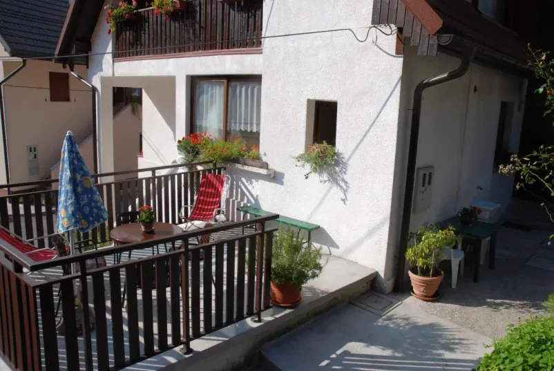 Bovec nočitev
