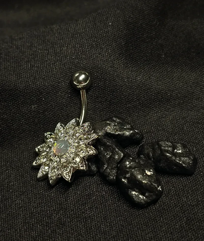 Piercing za popek