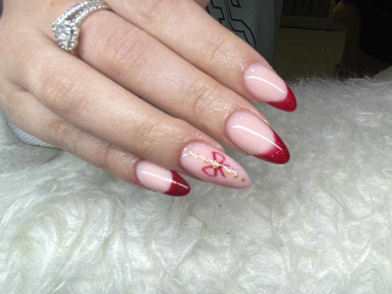 Podaljševanje nohtov Dolenjska