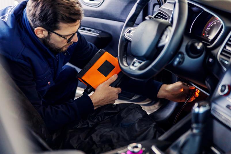 Polnjenje avtoklime cena