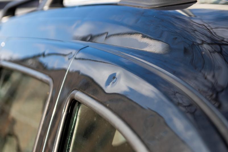 Popravilo avtomobila po toči