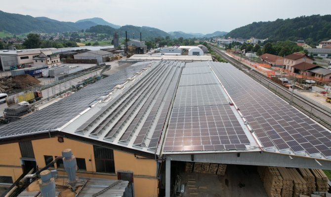 Napredne sončne elektrarne Slovenija