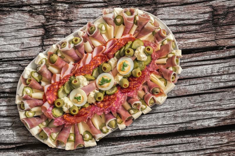 Prostor za zaključene družbe Slovenske Konjice 