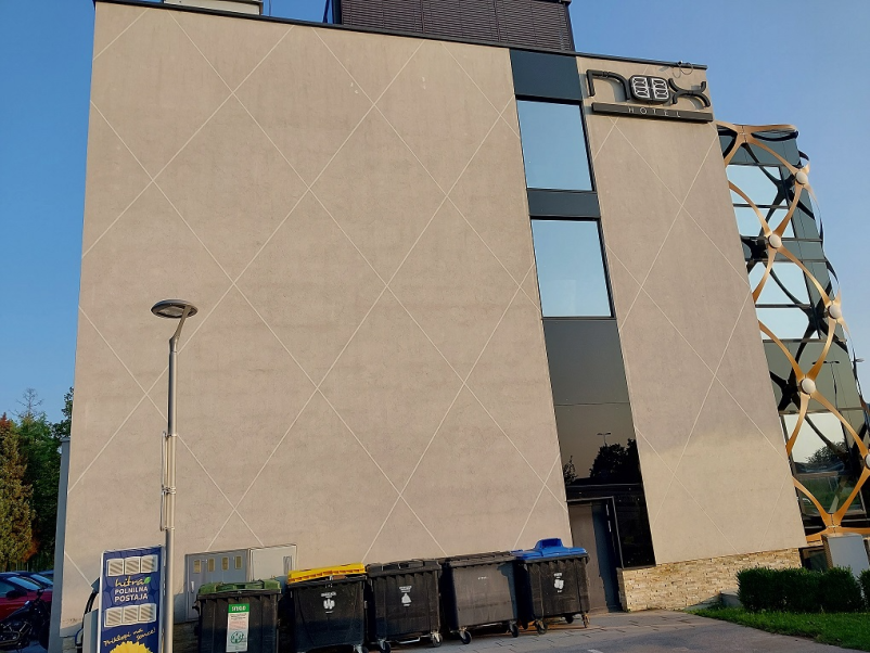 Čiščenje poslovnih stavb