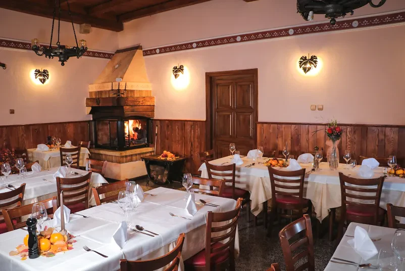 Dobra gostilna Izola, Obala