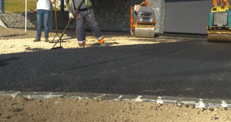 Asfaltiranje Polhov Gradec