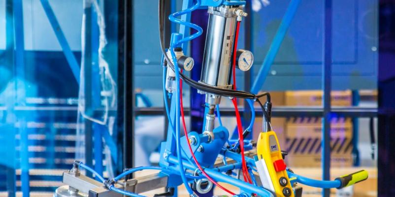 Dobra konzolna dvigala