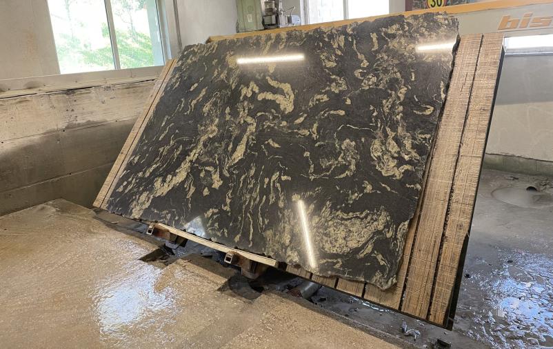 Kvalitetne granitne okenske police Savinjska