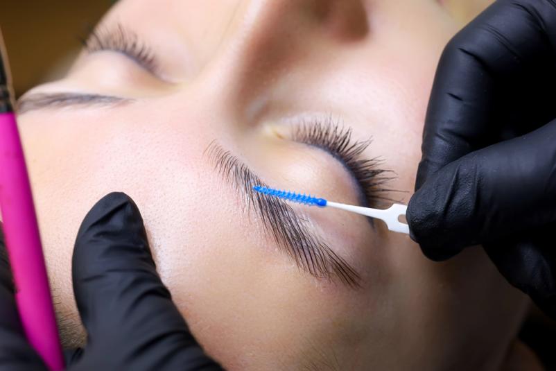 Laminacija obrvi in lash lift Slovenska Bistrica