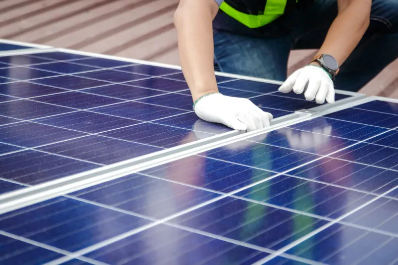 Montaža sončne elektrarne Dolenjska