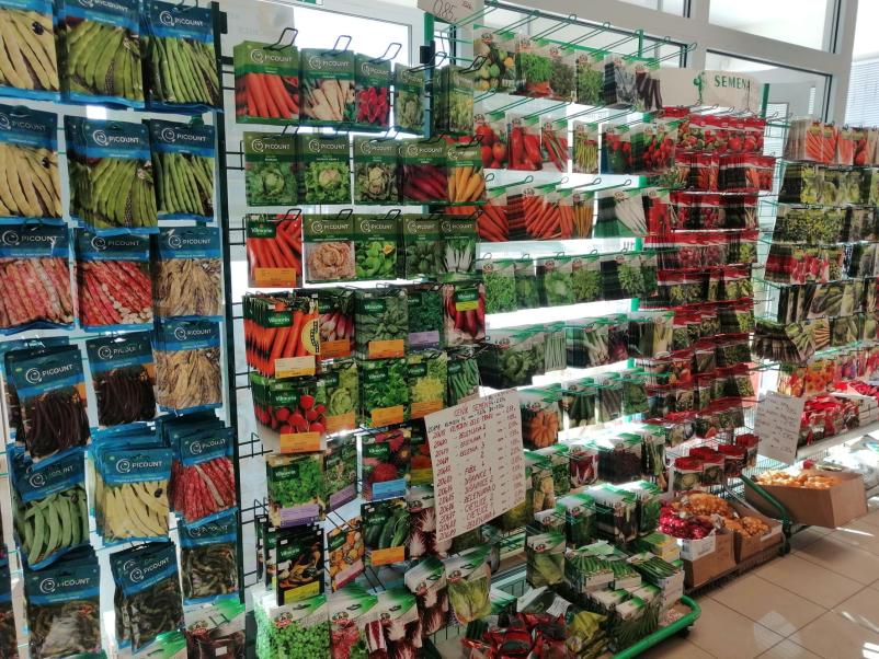 Prodaja kmetijskega materiala Ruše