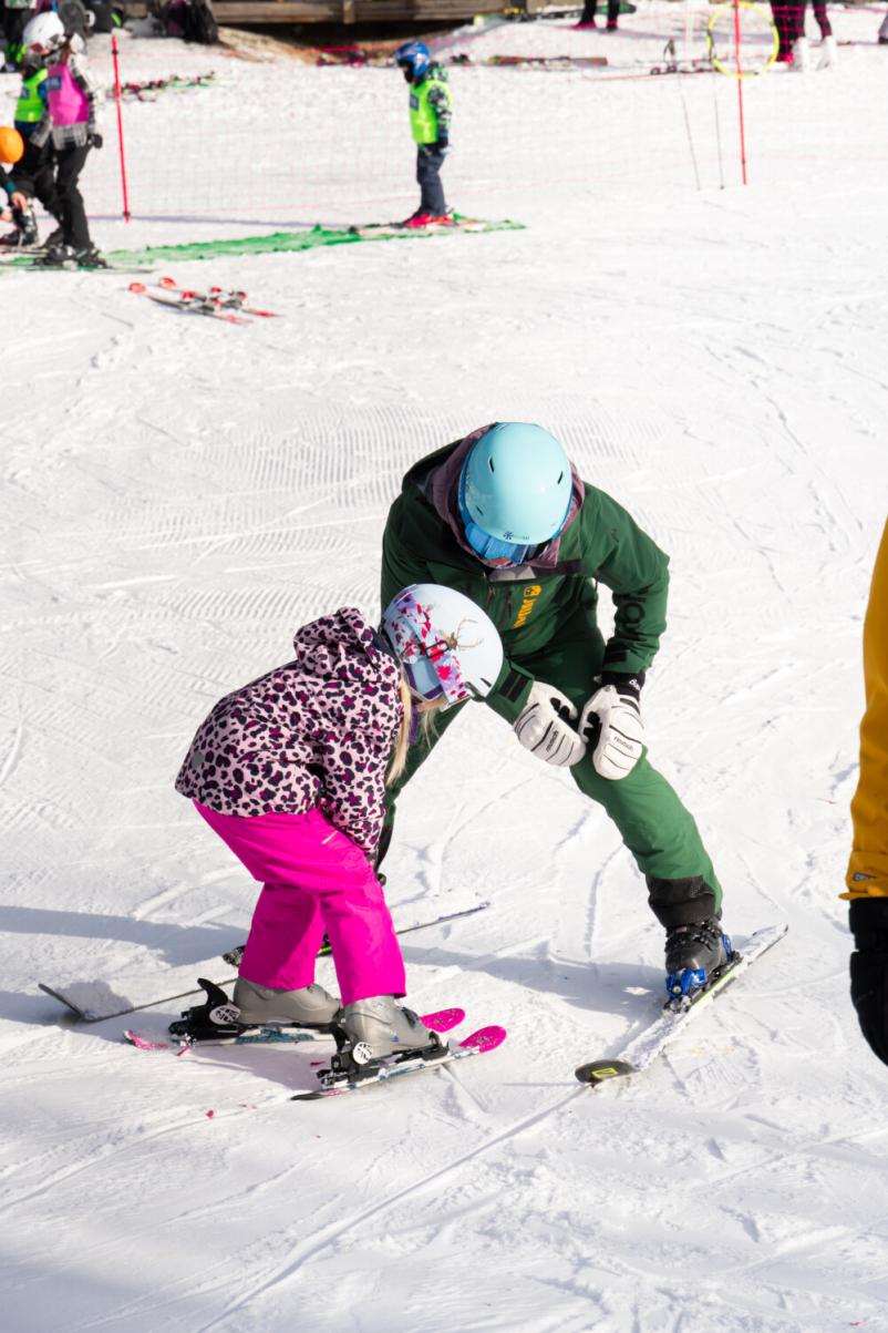 Sign up for fun skiing courses in Kranjska Gora