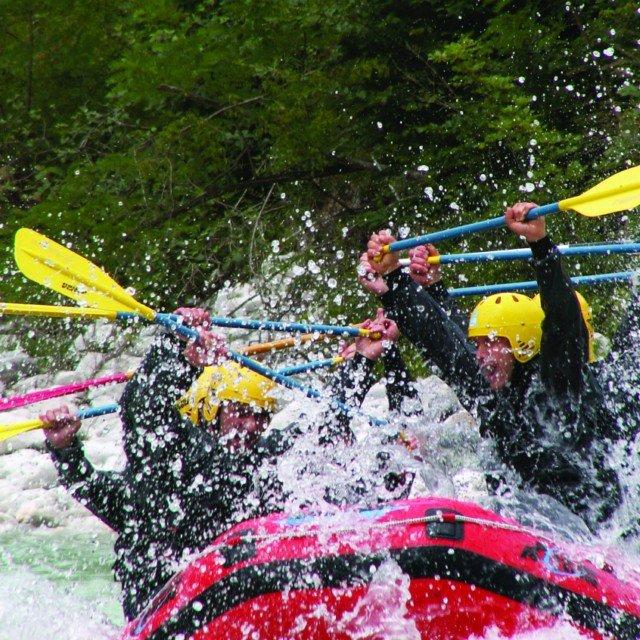 Spust rafting po reki Soči