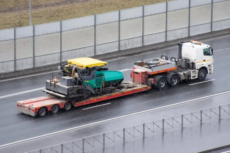 Transport von Landmaschinen Slowenien