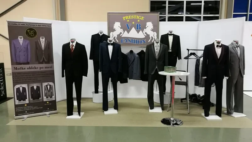 Moška poročna obleka