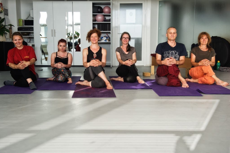 Priključite se gibalno plesni terapiji