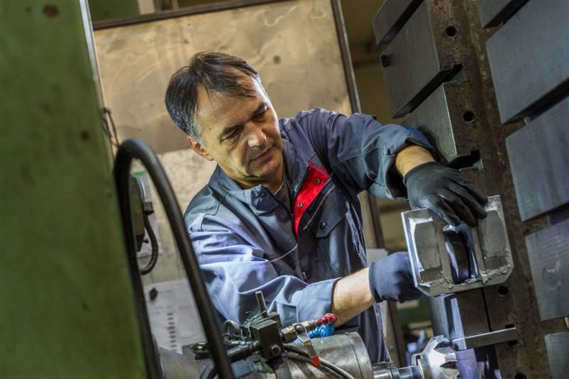 Herstellung komplexer Maschinenteile Deutschland