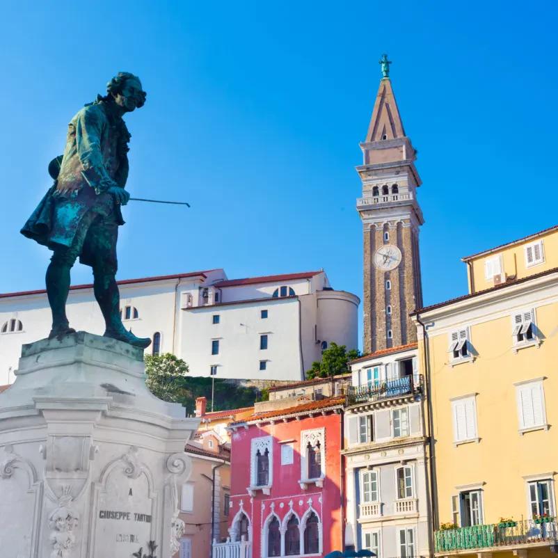 Ročni spominki Piran, Obala