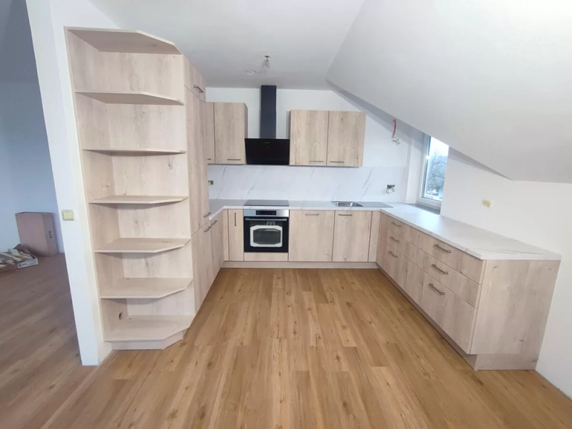 Kvalitetno pohištvo po meri Kranj