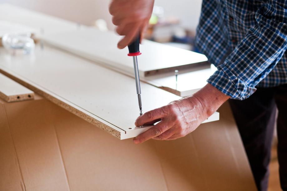 Sestavljanje pohištva